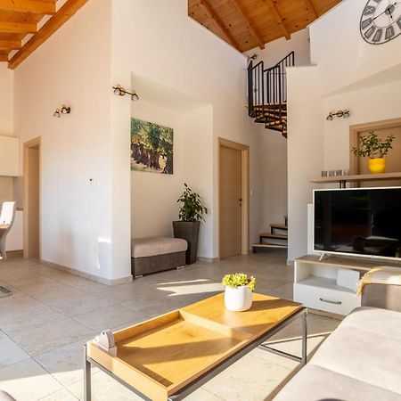 Holiday House Toici Nenadici  Ngoại thất bức ảnh