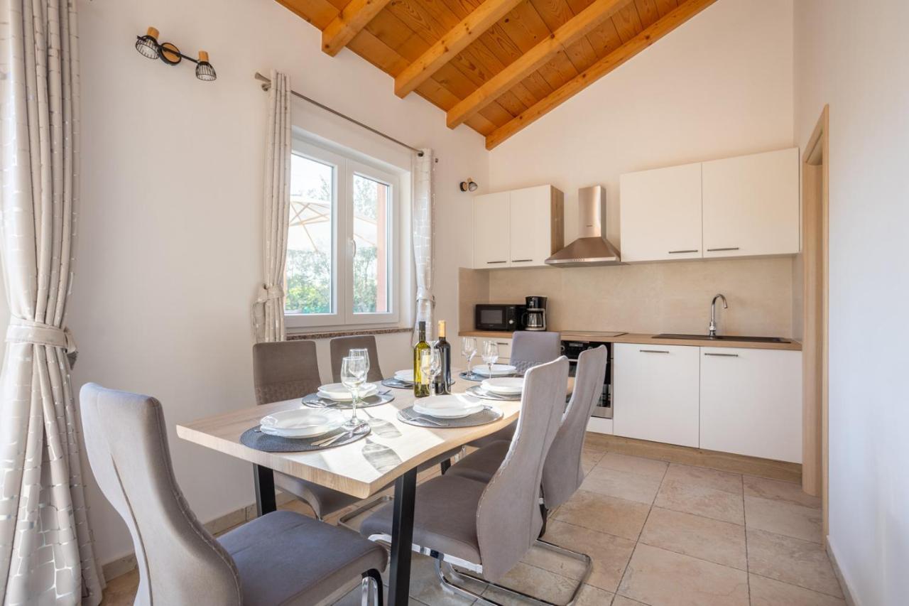Holiday House Toici Nenadici  Ngoại thất bức ảnh