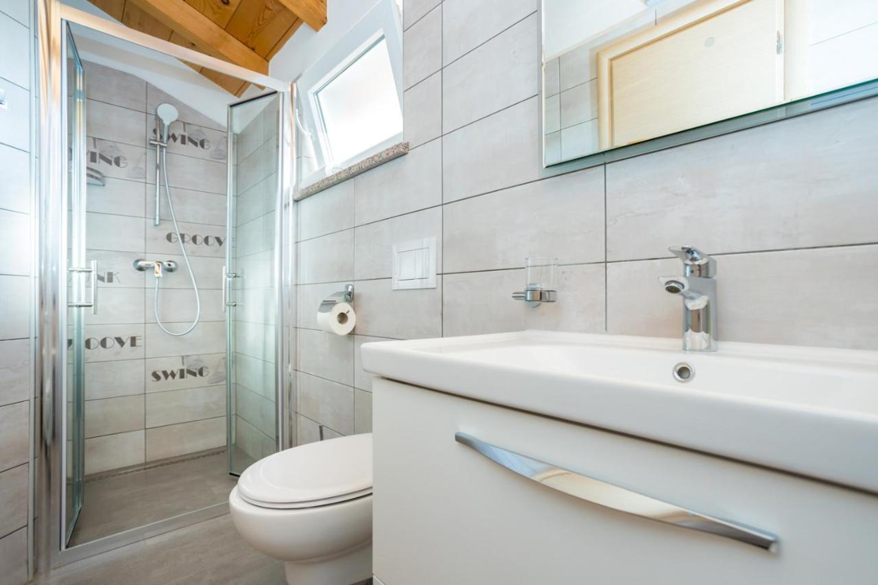 Holiday House Toici Nenadici  Ngoại thất bức ảnh
